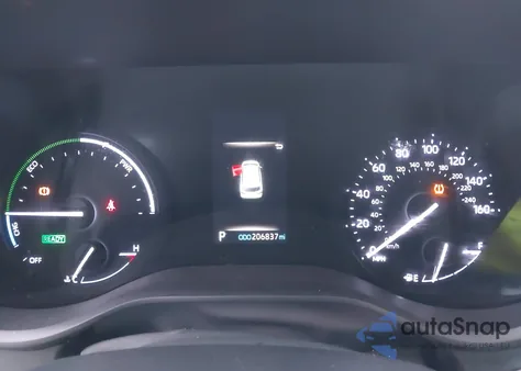 2021 Toyota Sienna Le z USA, uszkodzony, nr VIN 5TDKRKEC1MS026610